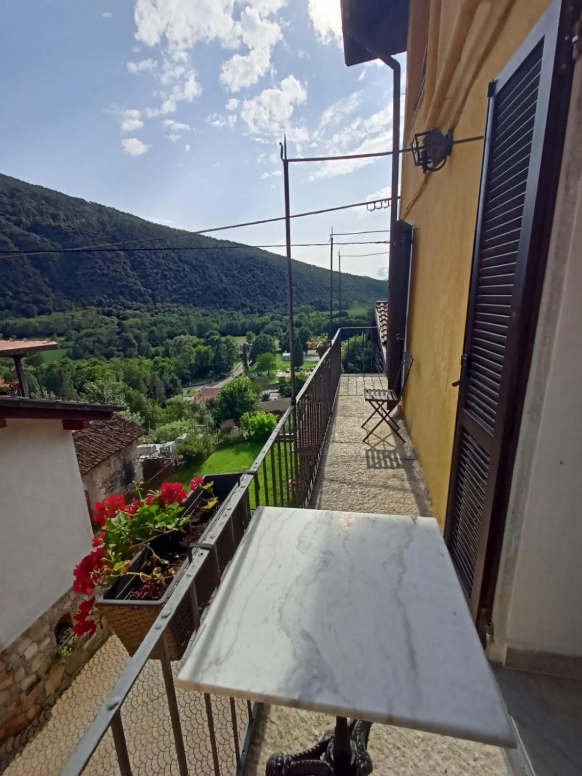 Foresteria Lombarda B & B Ca' Pelitti Ganna Exterior photo