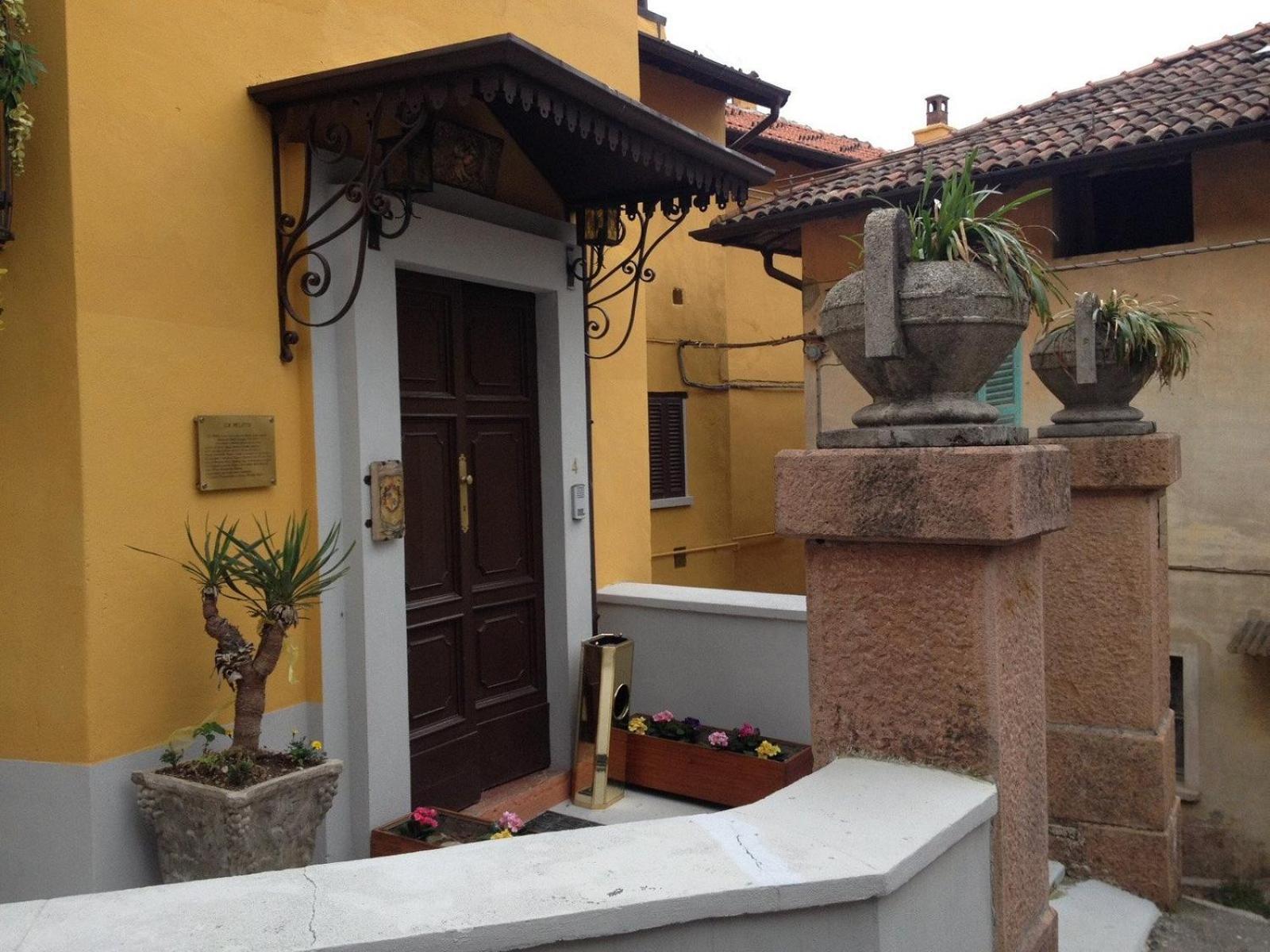 Foresteria Lombarda B & B Ca' Pelitti Ganna Exterior photo